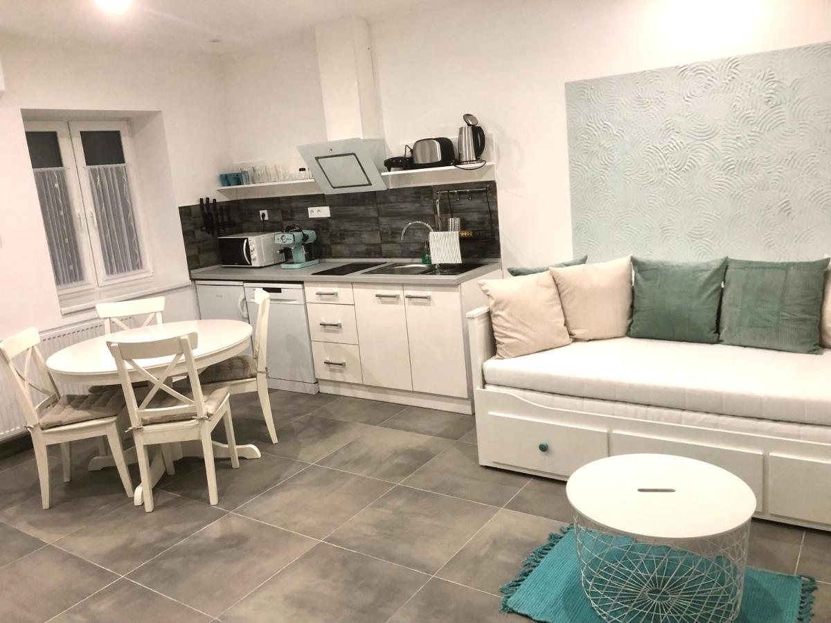 Mykonos Apartman Makó Kültér fotó